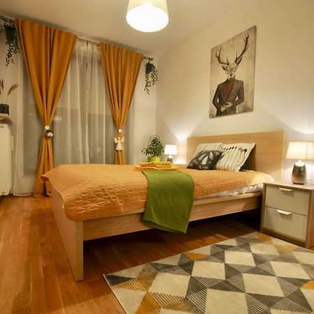 Mlociny Metro Apartment Varšava Exteriér fotografie